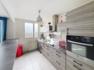  Appartement � vendre 3 pi�ces 73 m�