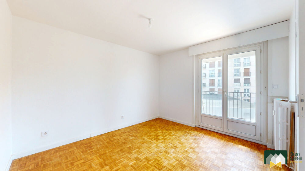Appartement 4 pièces avec balcon, garage et cave