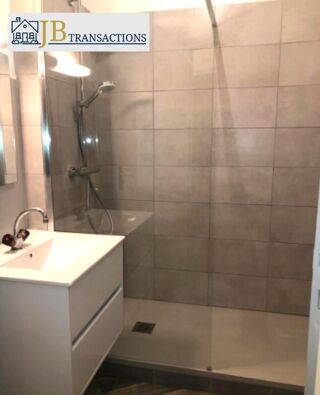  Appartement � vendre 4 pi�ces 65 m�