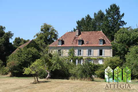   A RENOVER ENSEMBLE IMMOBILIER AVEC MAISON INDPENDANTE, GRANGE Maison - 14 pice(s) - 261 m