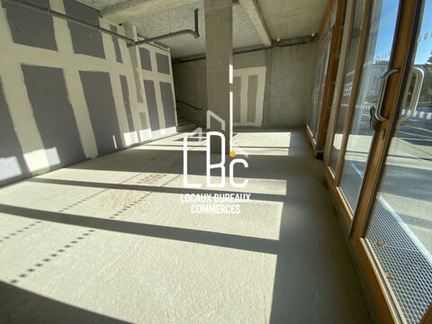 Nantes Est - &Agrave; louer local commercial neuf 67 m&sup2; 1391 44300 Nantes