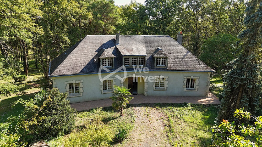 Vente Maison Maison traditionnelle avec dépendances et vaste terrain Verneuil-le-château