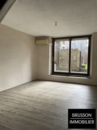  Maison à louer 5 pièces 130 m²