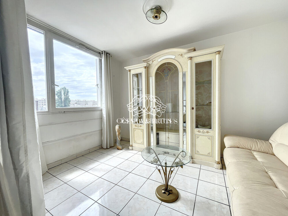 Appartement Lyon 8 - 4 pièces de 82 m2