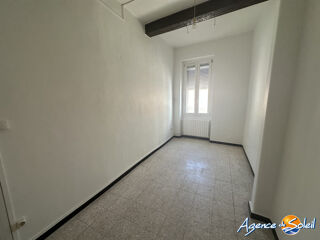 Appartement à louer 3 pièces 48 m²