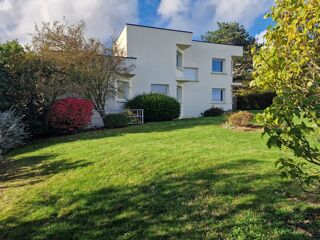  Maison  vendre 6 pices 212 m