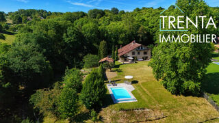  Maison à vendre 8 pièces 349 m²