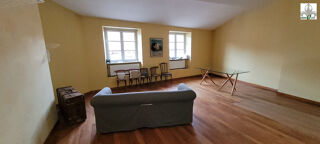  Appartement à louer 5 pièces 169 m²