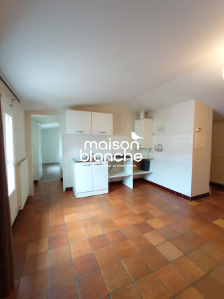  Appartement � louer 2 pi�ces 47 m�