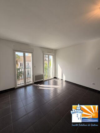  Appartement à louer 2 pièces 45 m²
