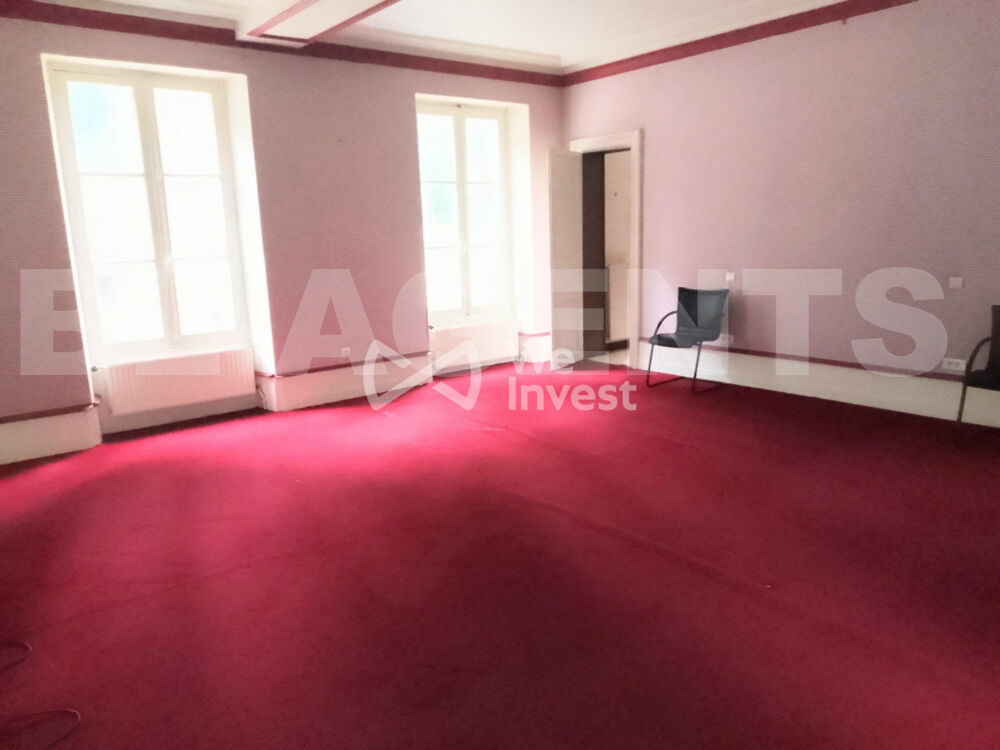 � vendre  Propri�t�/ch�teau Yvr�-l'�v�que (72530)