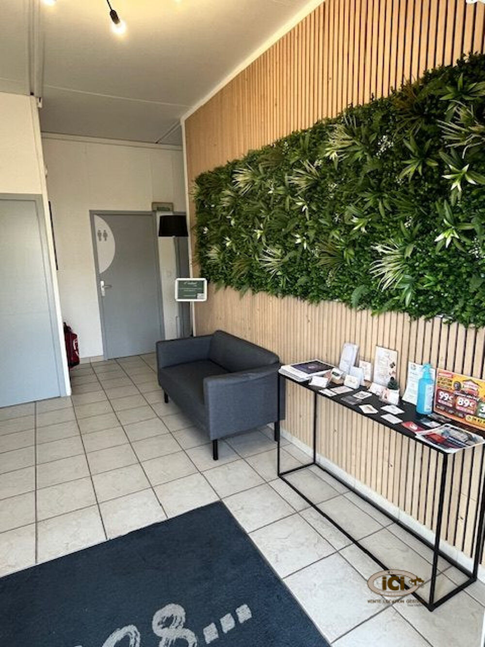   Bureau en ZI Ville-la-grand
