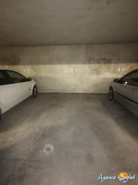  Parking / Garage � louer 12 m�