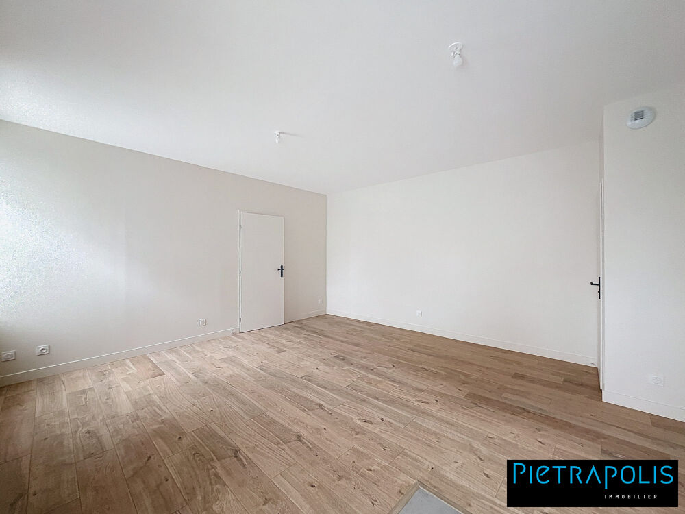 Vente Appartement T2 refait à neuf coeur sathonay camp Sathonay-camp