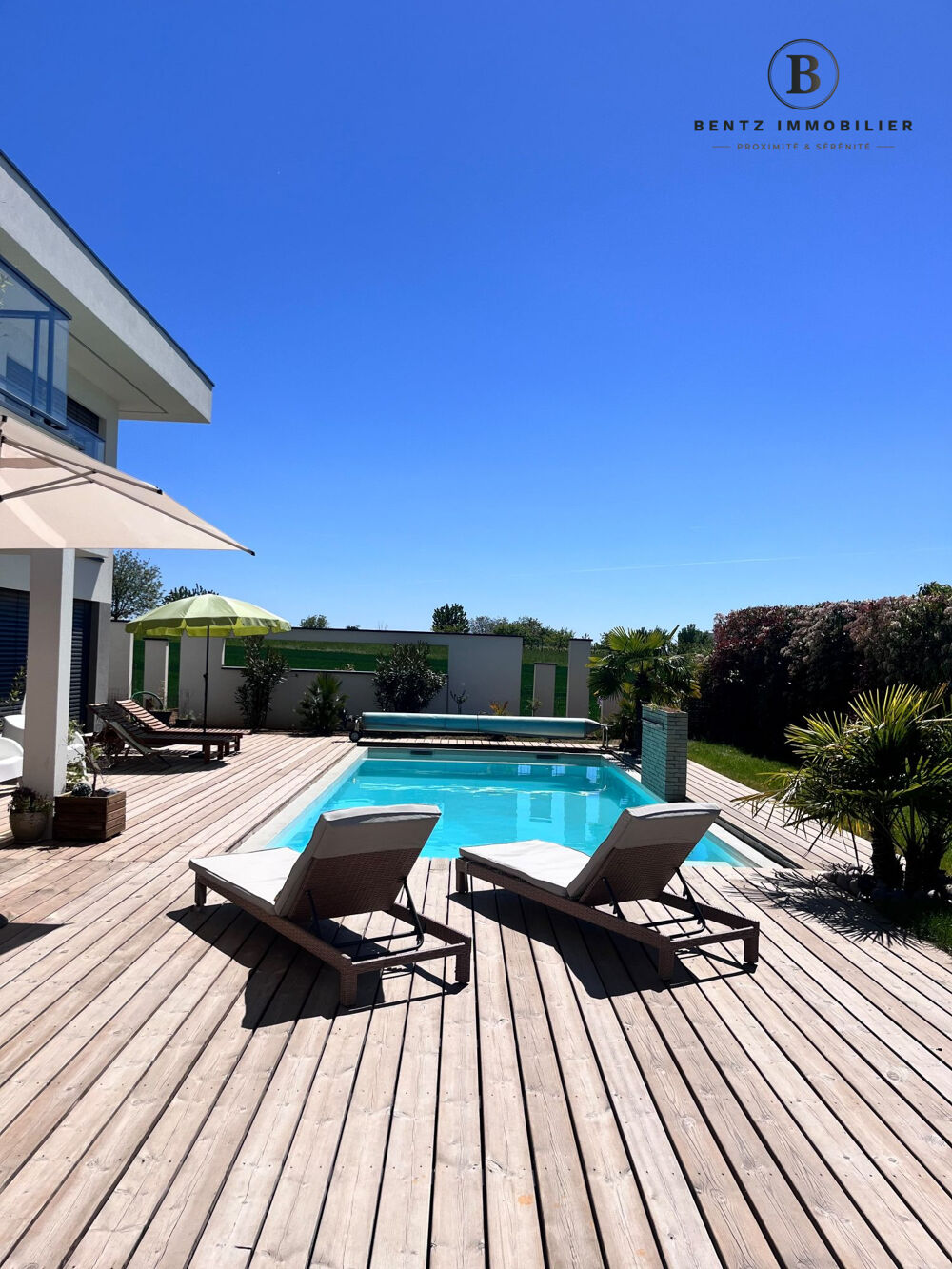 Magnifique Villa contempoiraine 236m² - 6 chambres - Piscine