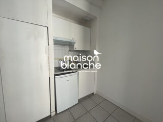  Appartement à louer 2 pièces 34 m²