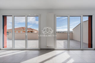  Appartement � vendre 5 pi�ces 118 m� Meyzieu