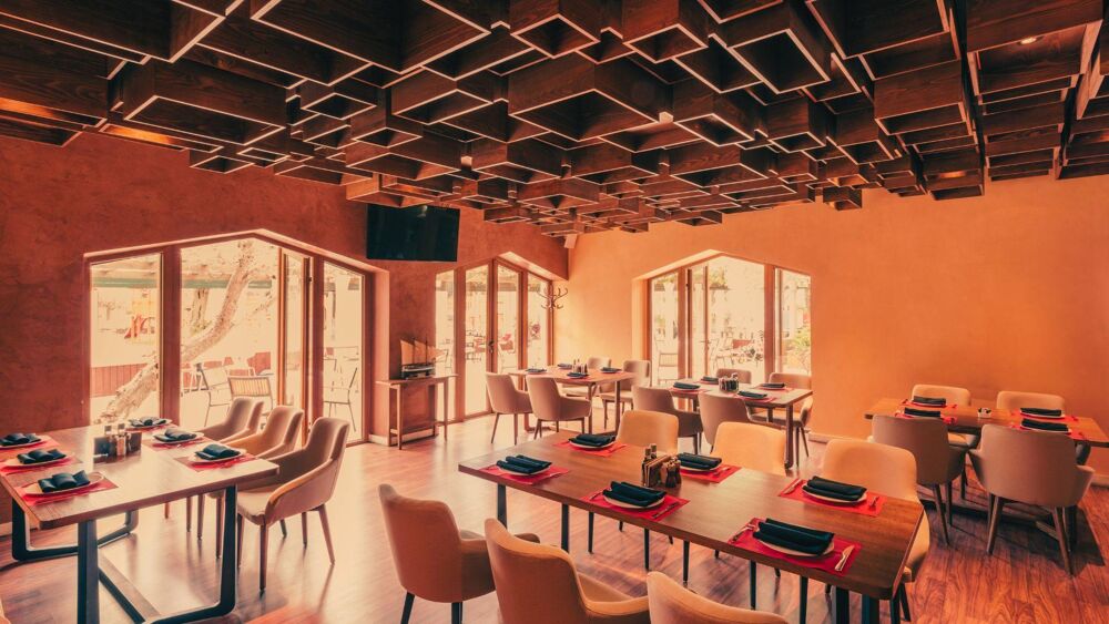   Opportunité Hôtel Restaurant à saisirr ! 