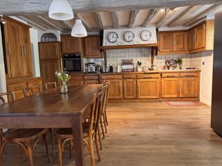  Maison à vendre 11 pièces 271 m²
