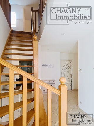  Maison � vendre 6 pi�ces 220 m�