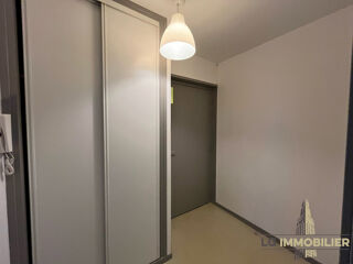  Appartement à louer 1 pièce 30 m²