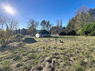  Terrain à vendre 817 m²