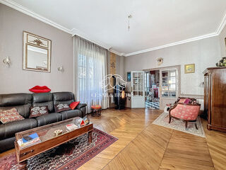  Maison à vendre 6 pièces 274 m²
