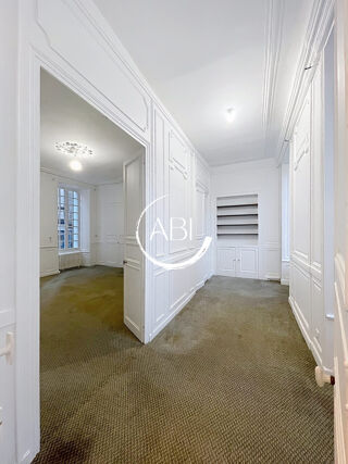  Propri�t�/ch�teau � vendre 6 pi�ces 220 m�