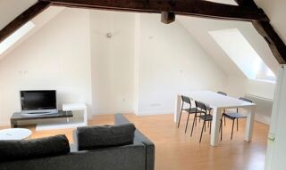  Appartement à louer 3 pièces 50 m²