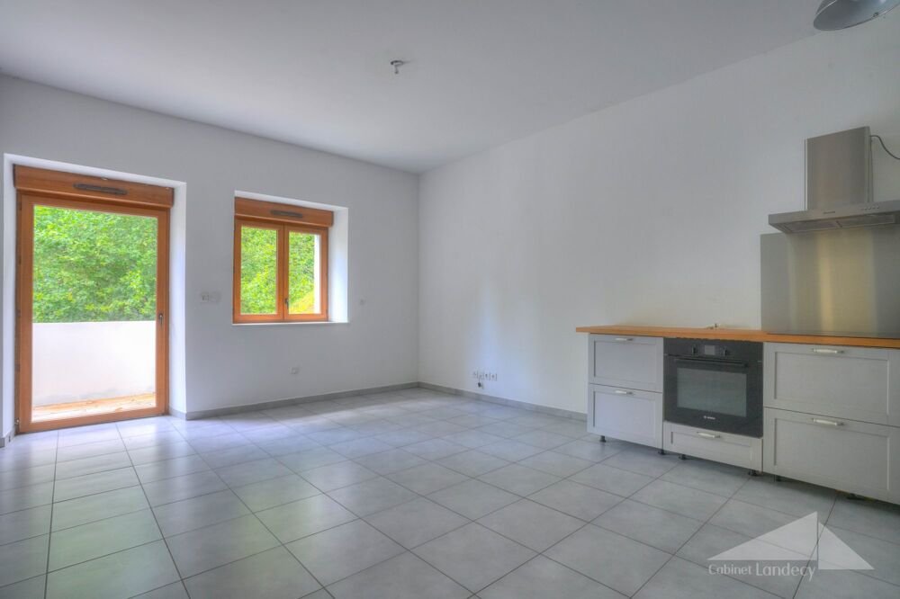 Vente Appartement Appartement 3 pièces à vendre - Thoiry Thoiry