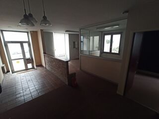   LOC. Local 60m² Axe Circulant proche Hypercentre Limoges