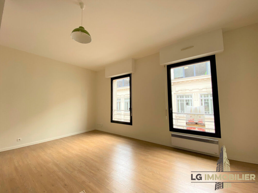 Location Appartement CENTRE-VILLE - TYPE 2 AVEC PARKING ET CAVE Amiens
