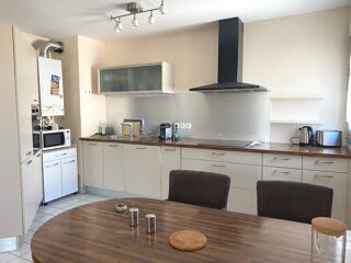  Appartement à louer 3 pièces 64 m²