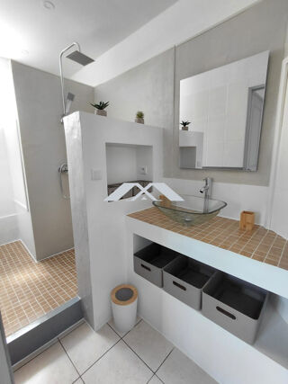  Appartement � louer 6 pi�ces 71 m�