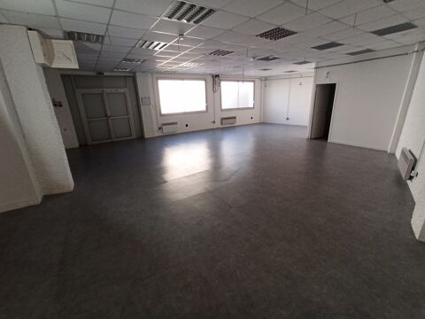   LOCATION St JUNIEN - LOCAL 90m² - CENTRE VILLE 