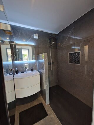  Maison à louer 5 pièces 127 m²