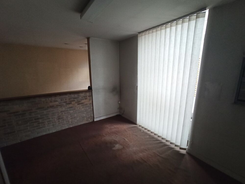   LOC. Local 60m² Axe Circulant proche Hypercentre Limoges