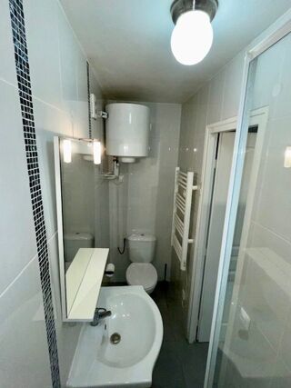  Appartement à louer 1 pièce 14 m²