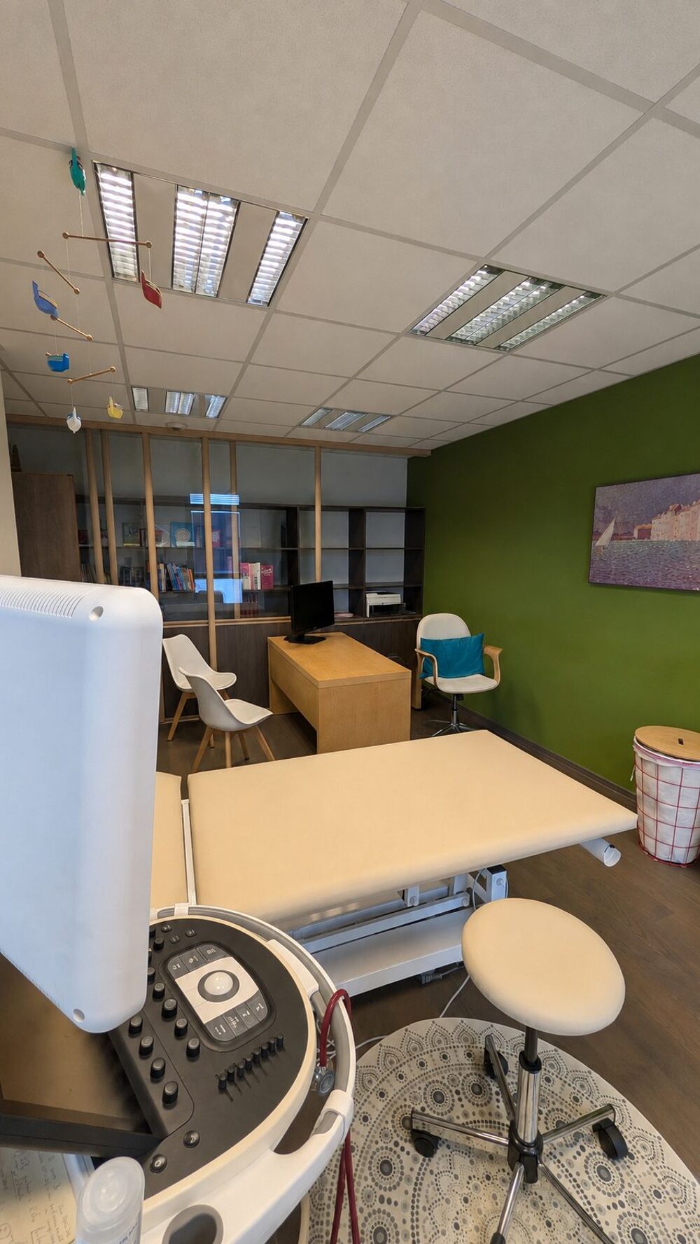   VANNES OUEST - BUREAUX 43 m² – LUMINEUX – PARKING PRIVATIF Vannes
