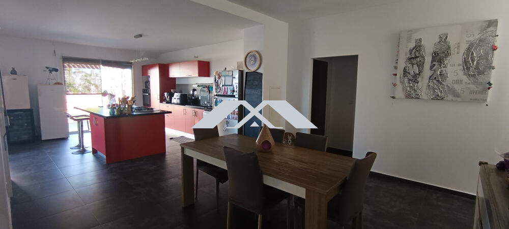 Vente Maison Villa piscine Saint Pierre Saint-pierre