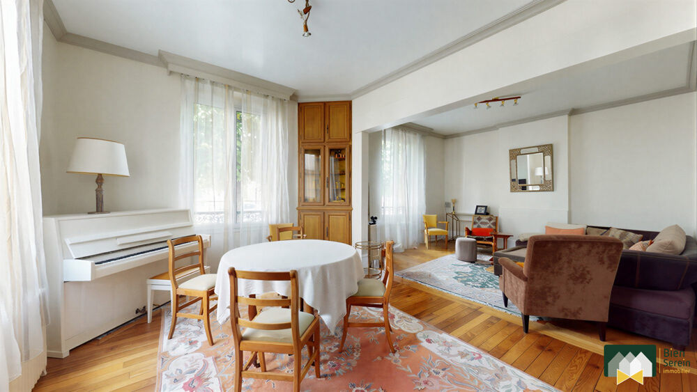 Vente Maison Maison bourgeoise avec jardin cave et dépendance - CHARTRES - M Chartres
