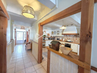  Maison � vendre 8 pi�ces 234 m�