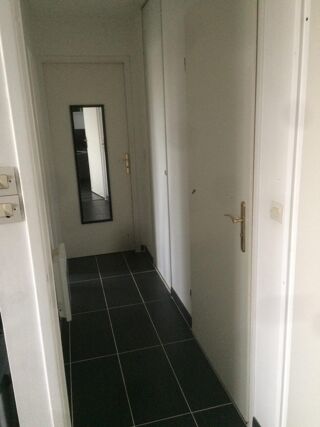  Appartement à louer 2 pièces 51 m²