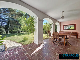  Maison � vendre 9 pi�ces 278 m�