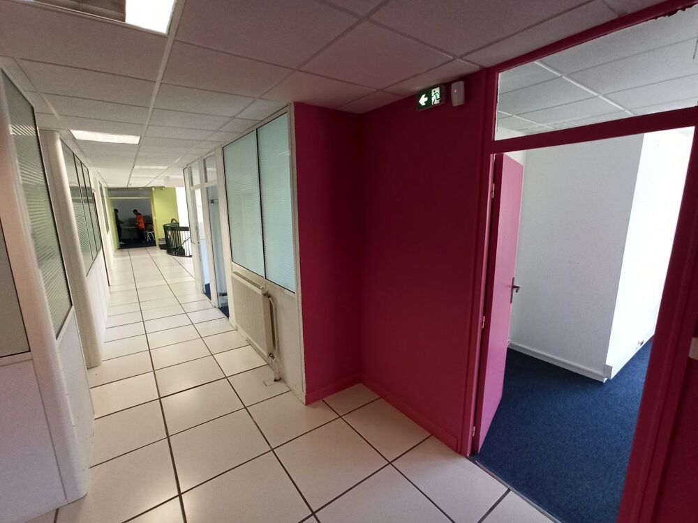   VENTE BUREAUX 1.360m² & ACTIVITÉS 680m², Proche LIMOGES Panazol