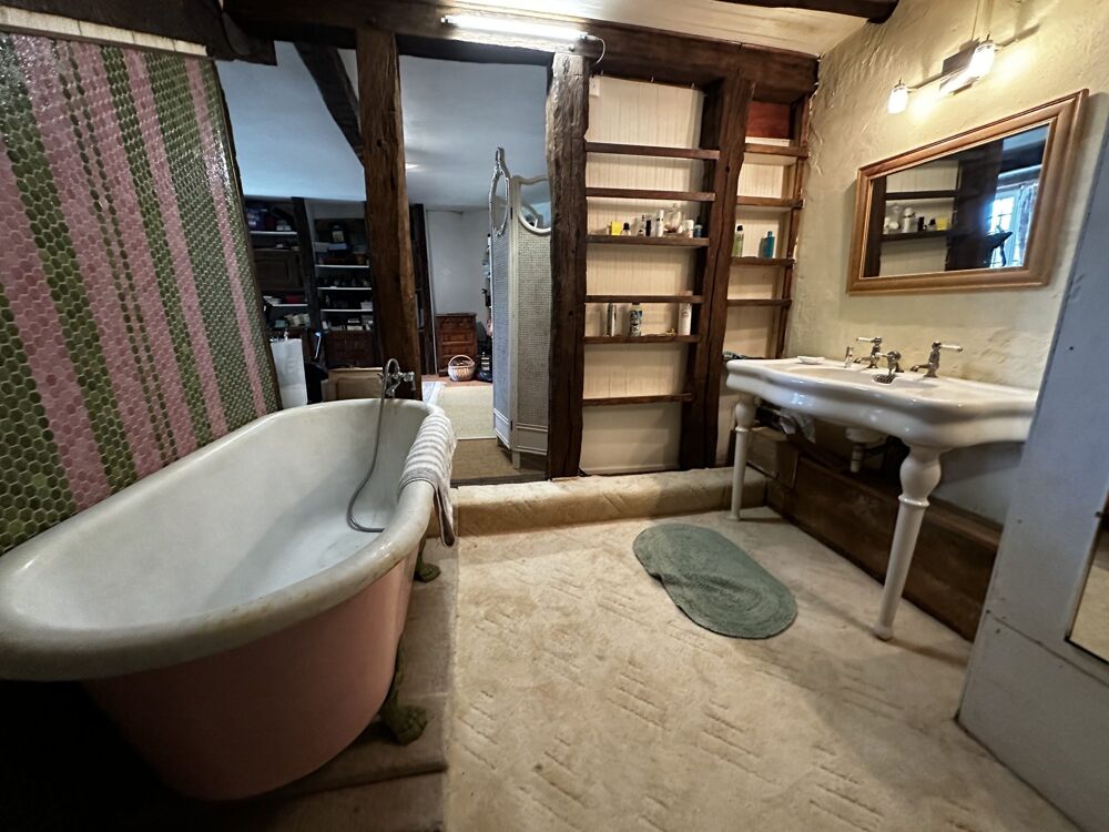à vendre  Propriété/château Saint-Sernin (47120)