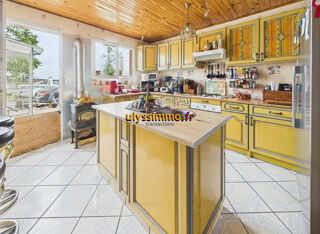  Maison � vendre 8 pi�ces 184 m�