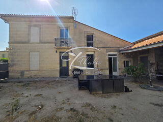  Maison à louer 6 pièces 157 m²