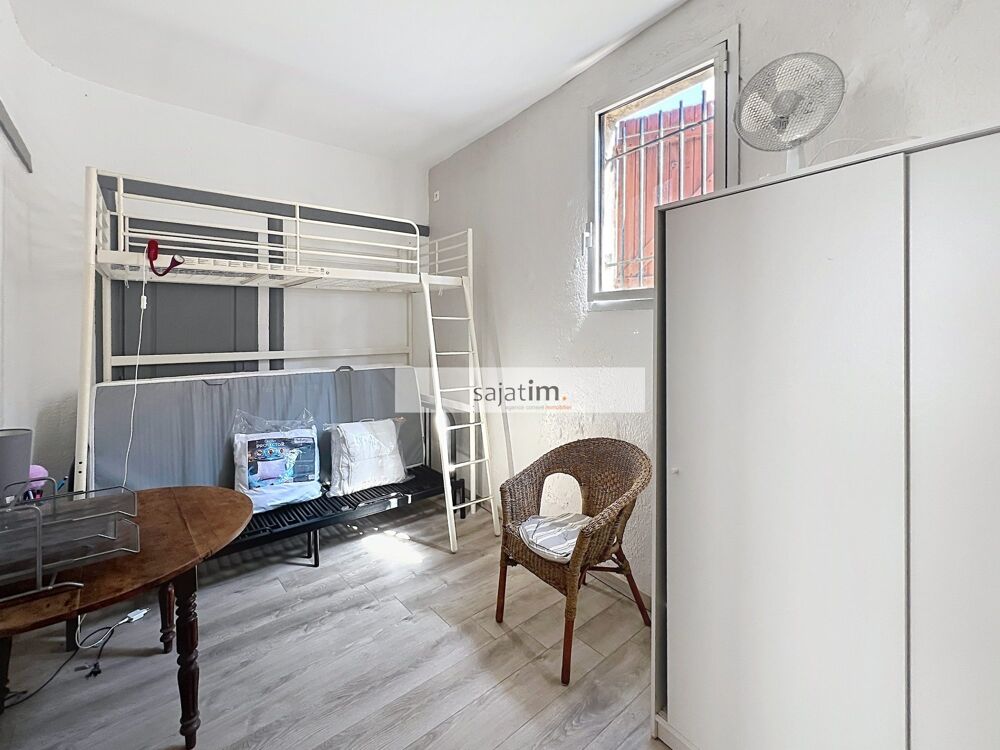 maison de ville composée d'un Studio de 25 m² et d'un T2 de 29