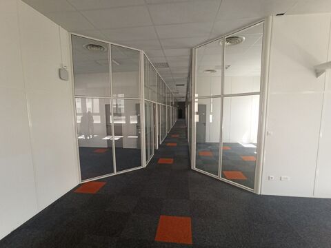 LIMOGES Location Plateau Bureaux 650m&sup2; + 15 P 5900 87000 Limoges
